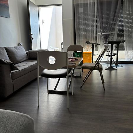 Grand Studio Confortable Et Spacieux Avec Terrasse Villeneuve-lès-Maguelonne Exterior foto