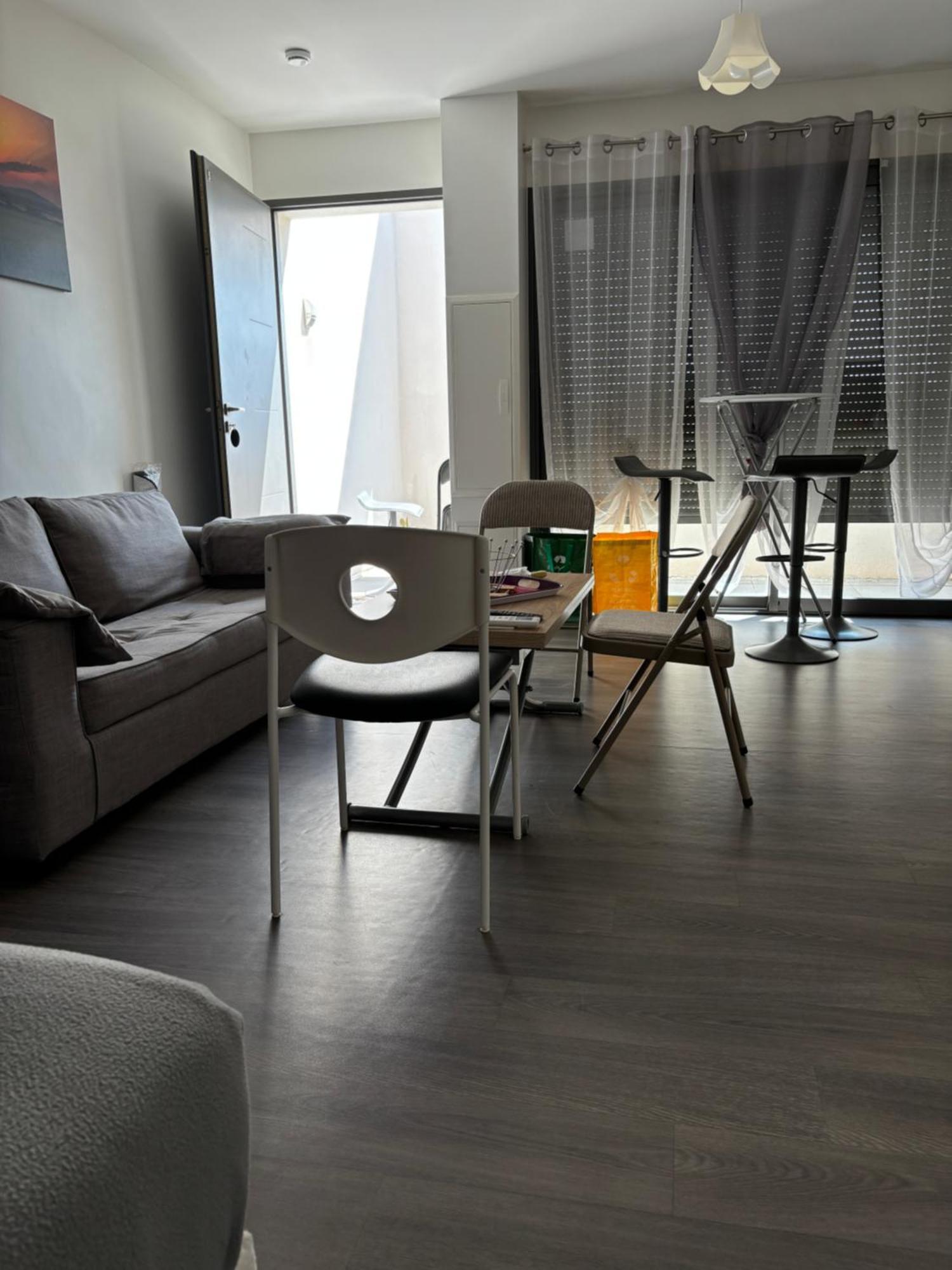 Grand Studio Confortable Et Spacieux Avec Terrasse Villeneuve-lès-Maguelonne Exterior foto